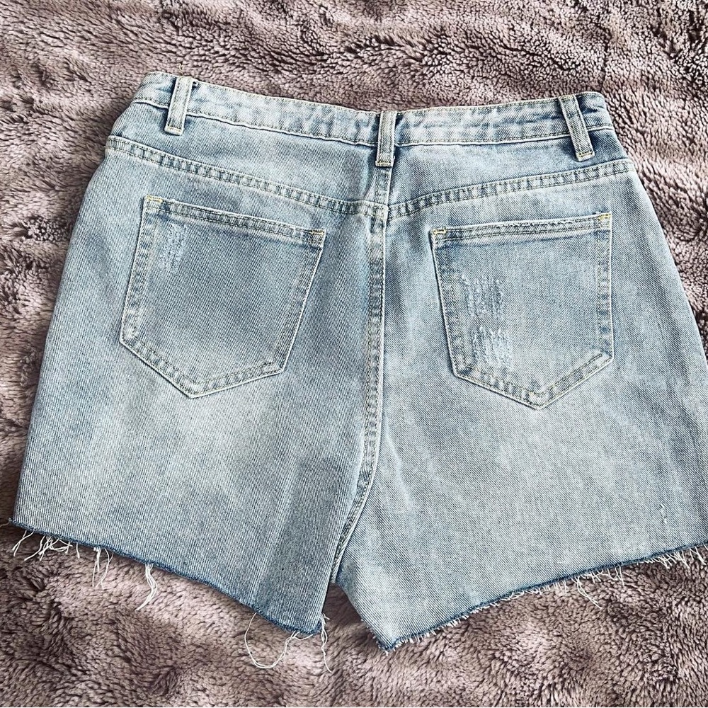 PRETTYLITTLETHING Size 6 - Picture 2 of 3